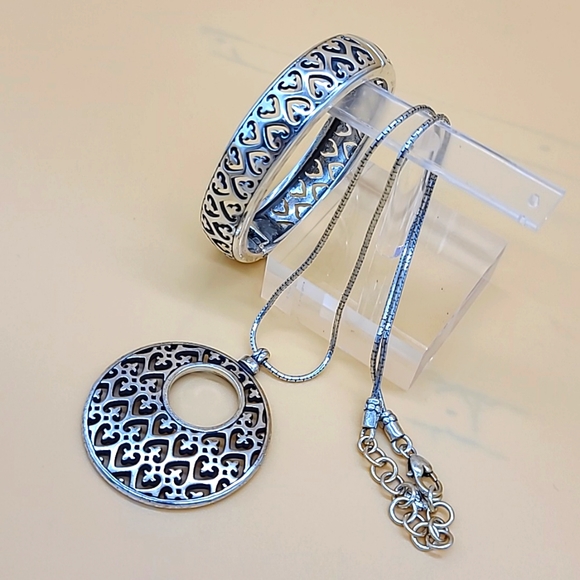 Brighton Jewelry - RARE! Brighton "LOS FELIZ" Set! Cut-Out Heart Pendant & Hinged Bangle Duo 💟